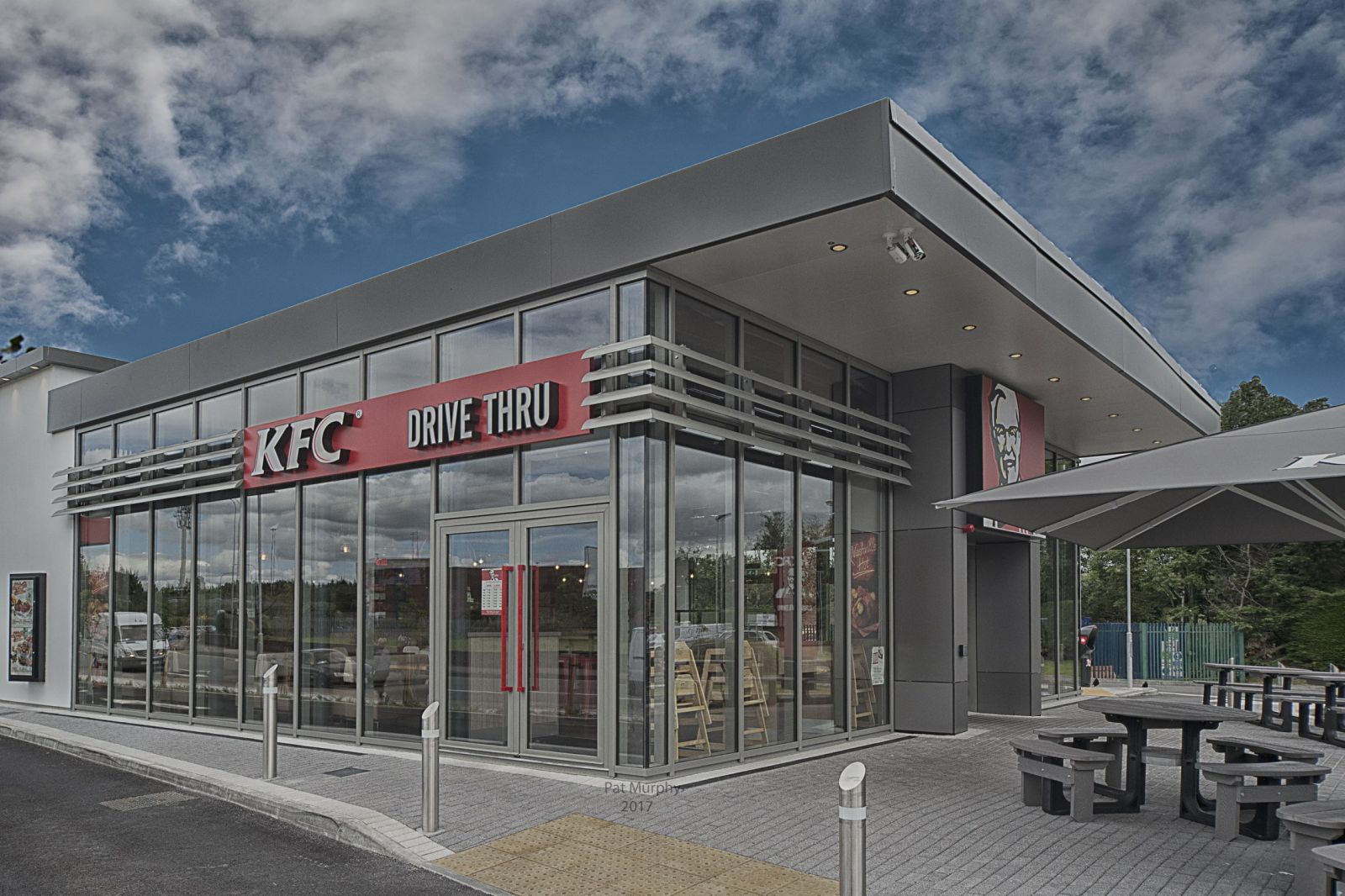 KFC Douglas